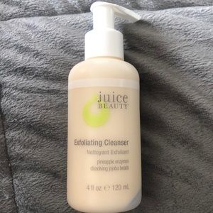 Juice Beauty Exfoliating Cleanser